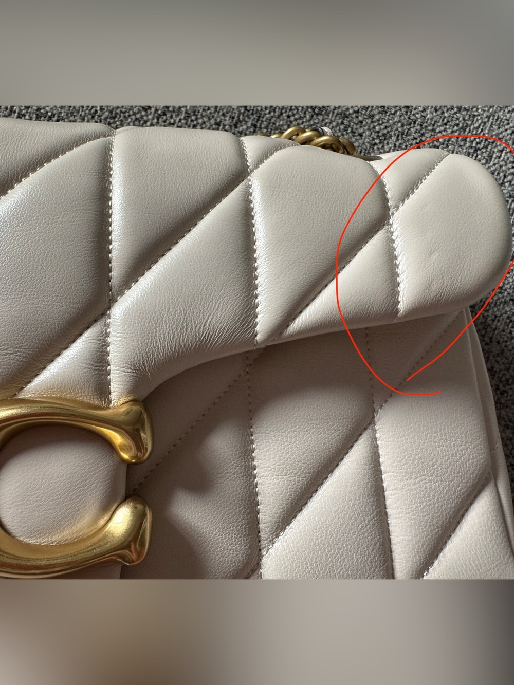 EUC Coach Quilted Tabby 26 (#CP150) color Brass/Chalk (B4/HA)—used maybe 2 times - Picture 3 of 13